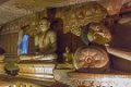 4885 Dambulla Cave Boedabeelden