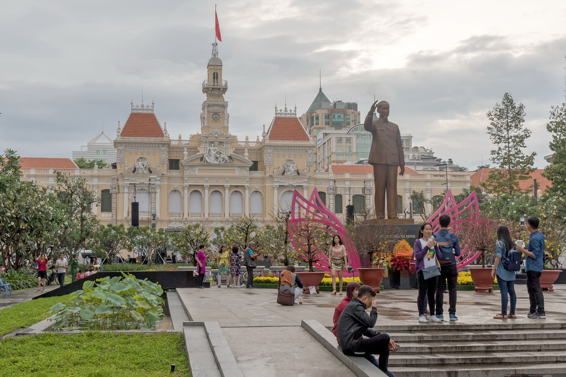0514 Saigon Peoples committee.jpg