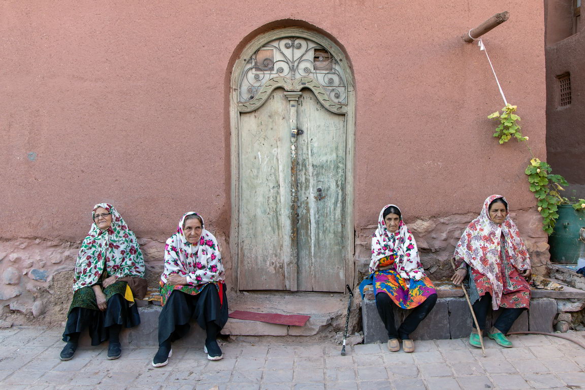 0901 Abyaneh Straatbeeld.jpg