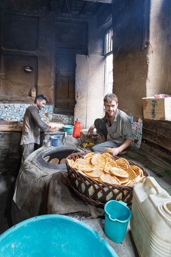 0459 Srinagar Bakker.jpg