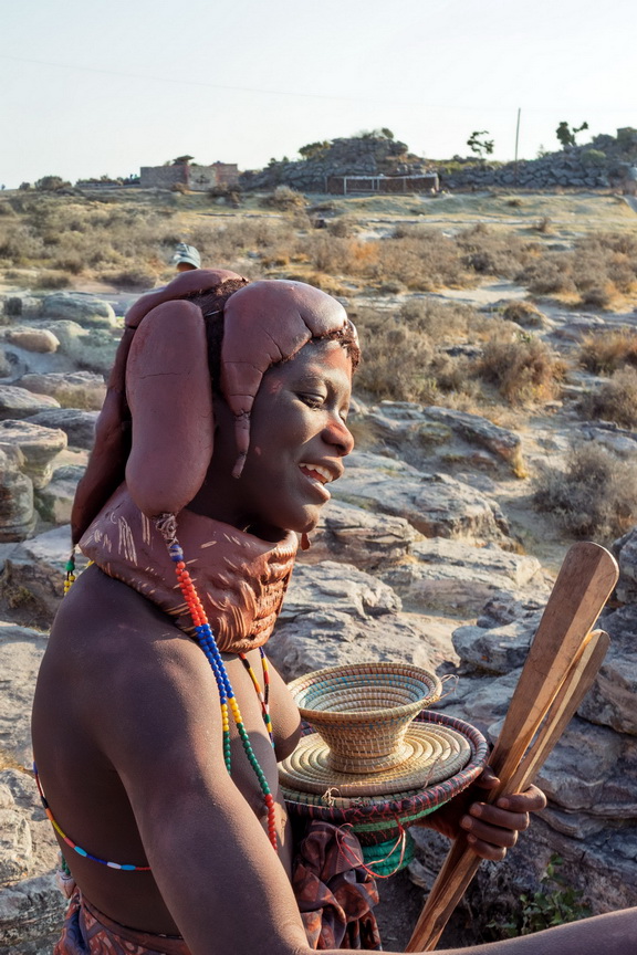 7698 Lubango Tundavalakloof.jpg