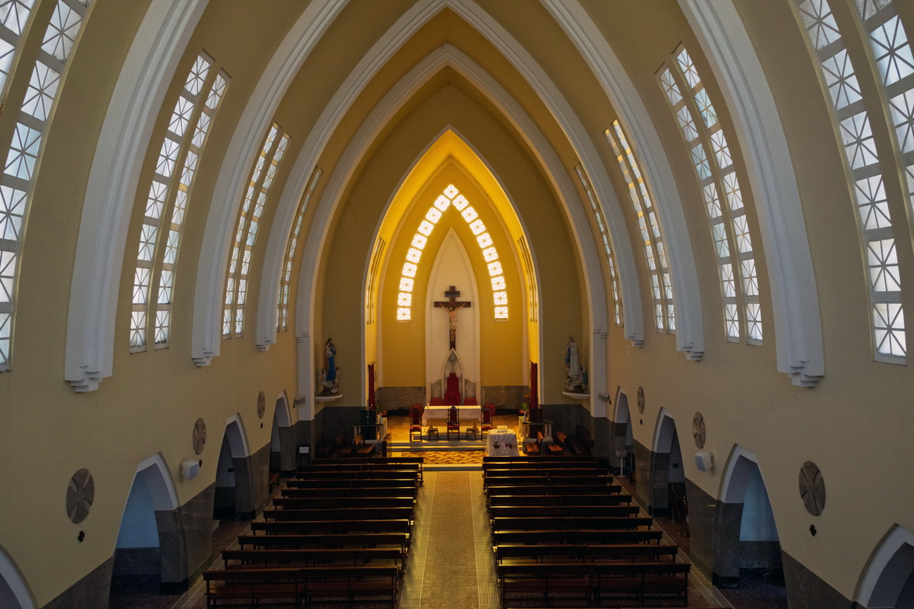 7711 Lubango Kathedraal Sao Jose.jpg