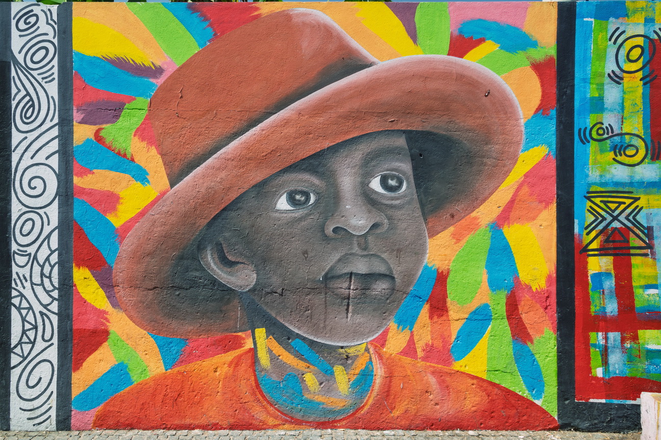 7720 Lubango Straatkunst.jpg