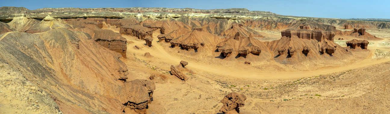 Mossamedes Colinas Curoca.jpg