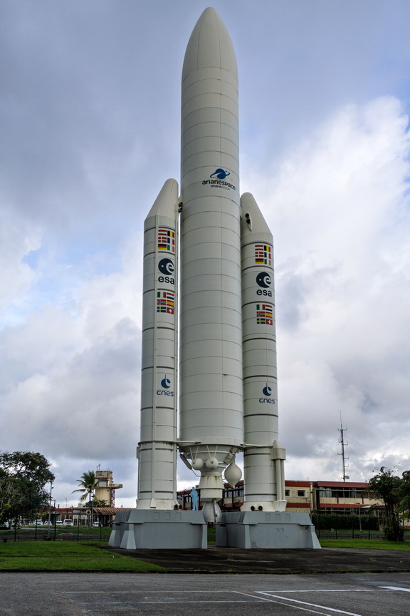 5873 Kourou ESA spacecentre.jpg