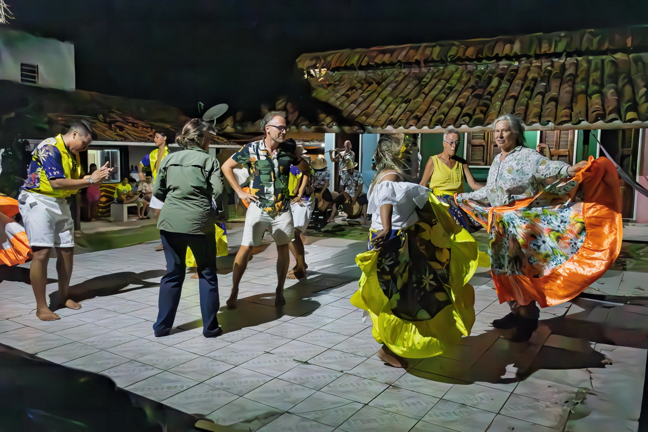 6212 Marajo eiland Dansvoorstelling.jpg