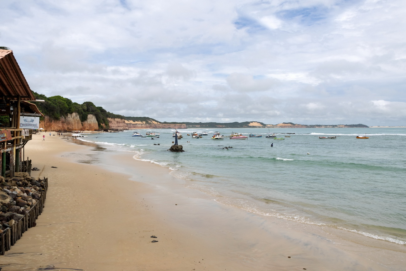 6888 Pipa Strand.jpg