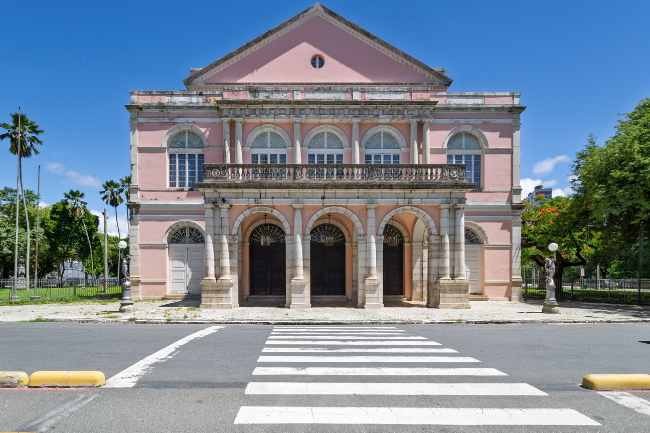 7171 Recife Saint Isabel Theater.jpg