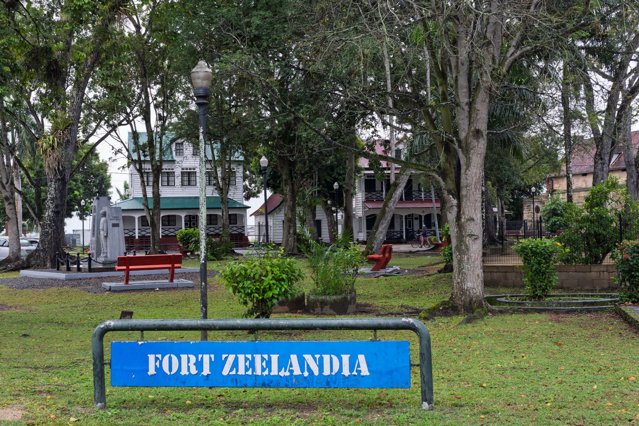 5626 Paramaribo Fort Zeelandia.jpg
