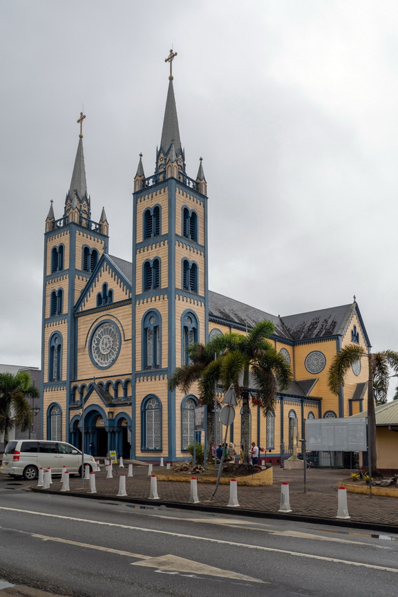 5643 Paramaribo Baseliek.jpg